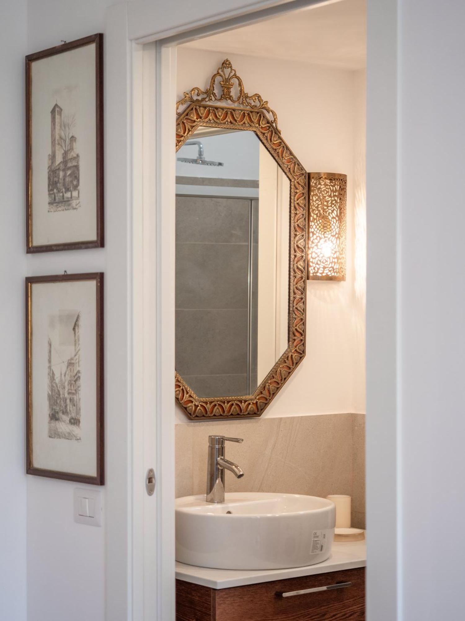 Duomo Line - Cozy, Modern Designed Flat Apartment มิลาน ภายนอก รูปภาพ